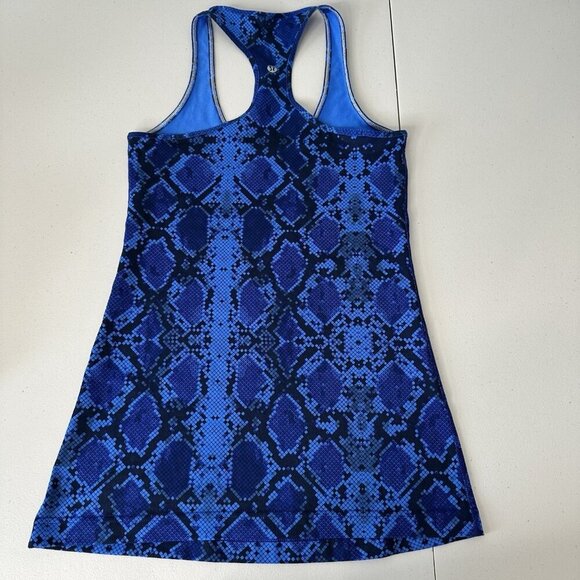 Lululemon Cool Racerback Tank Top Size 6 Blue Black Ziggy Snake - Picture 2 of 5